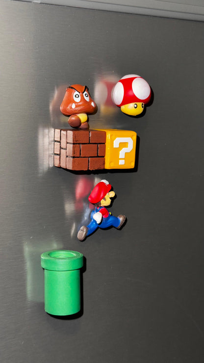 Super Mario Bros. Magnet Figure